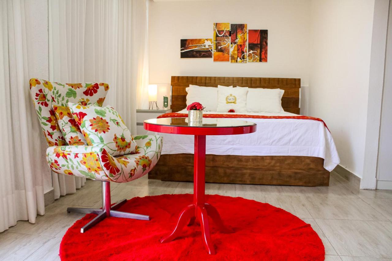 Hotel Boutique Coracao Aberto กาปีตอลิโอ ภายนอก รูปภาพ