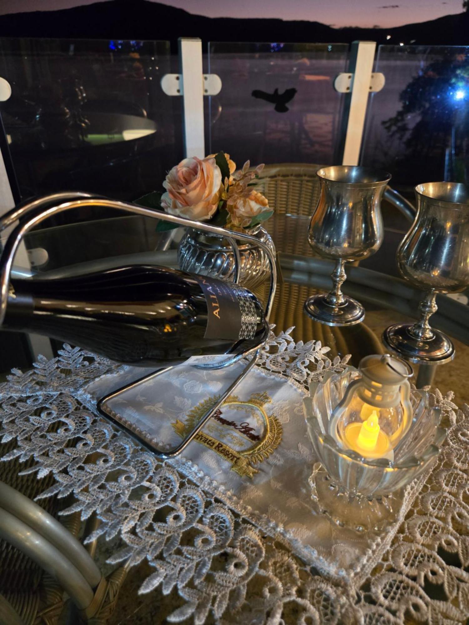 Hotel Boutique Coracao Aberto กาปีตอลิโอ ภายนอก รูปภาพ